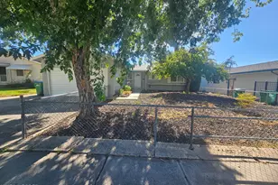 3430 Nowlin Ln, Sparks, NV 89431 - Photo 1