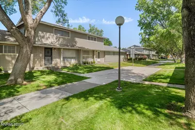 850 Woodberry Drive #APT 2, Sparks, NV 89434 - Photo 1