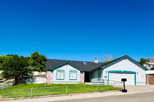 409 Chris Ct, Winnemucca, NV 89445 - Photo 1