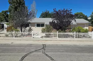 235 Birch St, Hawthorne, NV 89415 - Photo 1
