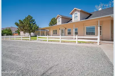 125 Sunset Hills Drive, Yerington, NV 89447 - Photo 1