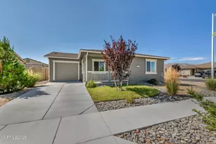 530 Paradise Vly Rd, Reno, NV 89506 - Photo 1