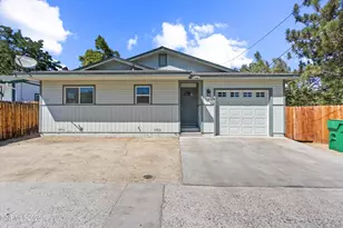 632 5 Thoma St, Reno, NV 89502 - Photo 1