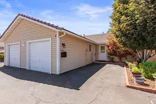 1121 Bradley Square, Sparks, NV 89434 - Photo 1