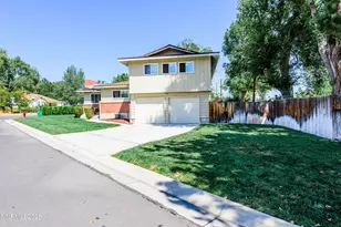 421 Glenmanor Dr, Reno, NV 89509 - Photo 1