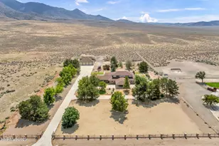 308 Sydney Ln, Dayton, NV 89403 - Photo 1