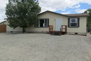 15 Overland St, Yerington, NV 89447 - Photo 1