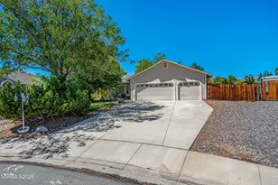 19 Canary Ct, Sparks, NV 89441 - Photo 1