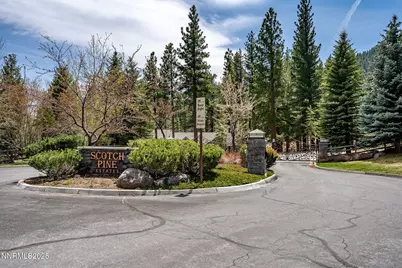 293 E Jeffrey Pine Road, Reno, NV 89511 - Photo 1