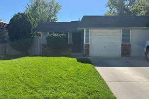 1741 Sue Wy, Sparks, NV 89431 - Photo 1