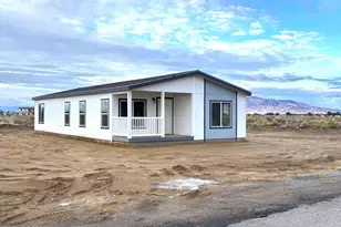 125 Mt Lewis Dr, Battle Mountain, NV 89820 - Photo 1