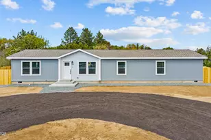 285 Stone Corral Dr, Sun Valley, NV 89433 - Photo 1