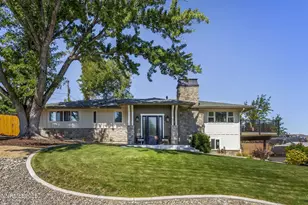 3100 Susileen Dr, Reno, NV 89509 - Photo 1