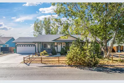 335 Veronica Avenue, Sparks, NV 89436 - Photo 1