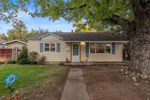 336 J St, Sparks, NV 89431 - Photo 1