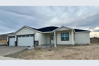 5864 Offenhauser Drive, Winnemucca, NV 89445 - Photo 1