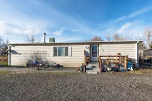 6140 Venus St, Winnemucca, NV 89445 - Photo 1