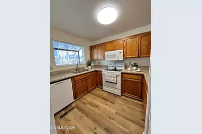 4985 W 7th Street #16, Reno, NV 89503 - Photo 1