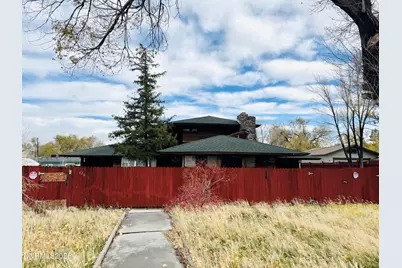 320 Westbrook Lane, Reno, NV 89506 - Photo 1