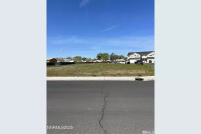 670 Desert Springs Court, Fallon, NV 89406 - Photo 1