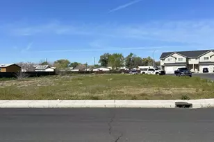 670 Desert Springs Ct, Fallon, NV 89406 - Photo 1