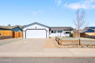 204 Gordon Ln, Dayton, NV 89403 - Photo 1