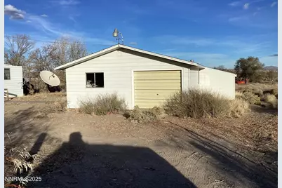 1 E Lemos Lane, Yerington, NV 89447 - Photo 1