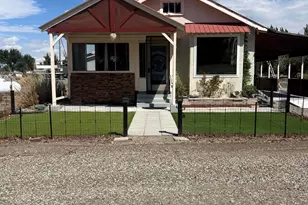 16 Tucker Ln, Yerington, NV 89447 - Photo 1