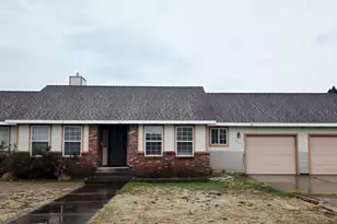 4223 Magnolia Rd, Fallon, NV 89406 - Photo 1