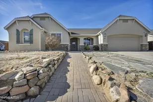 11 Cedar Crest Ct, Dayton, NV 89403 - Photo 1