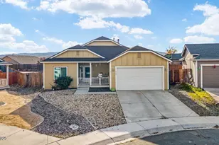 689 Canary Cir, Fernley, NV 89408 - Photo 1