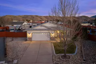 17634 Georgetown Ct, Reno, NV 89508 - Photo 1