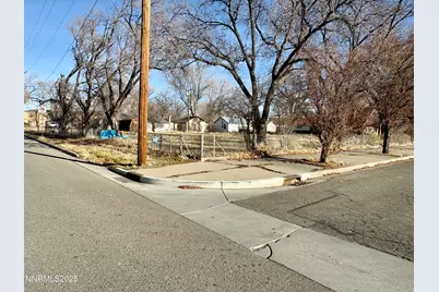 391 W 1st Street, Winnemucca, NV 89445 - Photo 1