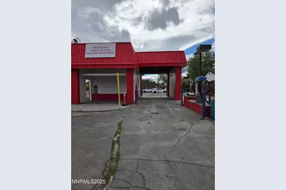 1019 S Wells Avenue, Reno, NV 89502 - Photo 1
