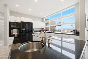 2648 Edgerock Rd, Reno, NV 89519 - Photo 15