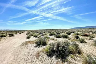 4405 E 7th St, Silver Springs, NV 89429 - Photo 1
