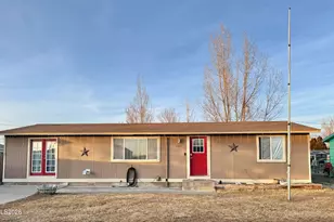 685 Brent Dr, Battle Mountain, NV 89820 - Photo 1