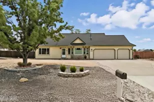 260 Virgil Dr, Sparks, NV 89441 - Photo 1