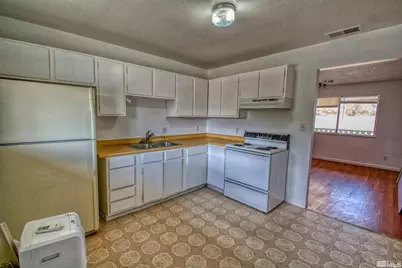 264 W Park Street, Fallon, NV 89406 - Photo 1