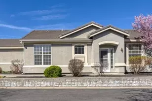 10543 Iron Point Cir, Reno, NV 89521 - Photo 1