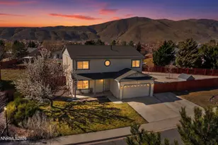 17295 Magnetite Dr, Reno, NV 89508 - Photo 1