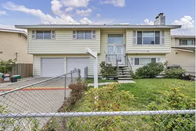 3035 Everett Drive, Reno, NV 89503 - Photo 1
