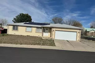1883 Midas Dr, Winnemucca, NV 89445 - Photo 1