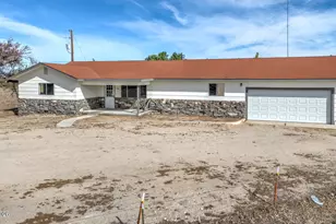 550 Wade Ln, Fallon, NV 89406 - Photo 1