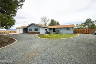 1037 Wagon Wheel Ct, Gardnerville, NV 89460 - Photo 1