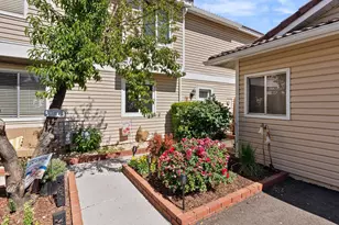 1122 Bradley Square, Sparks, NV 89434 - Photo 1