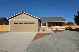 203 Cleek Ct, Yerington, NV 89447 - Photo 1