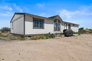3180 Gwinn Marie Ct, Fallon, NV 89406 - Photo 1