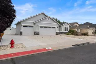 1122 Dixie Ln, Fernley, NV 89408 - Photo 1