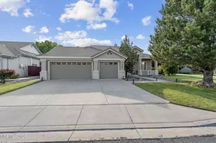 315 Stonewall Ct, Reno, NV 89511 - Photo 1